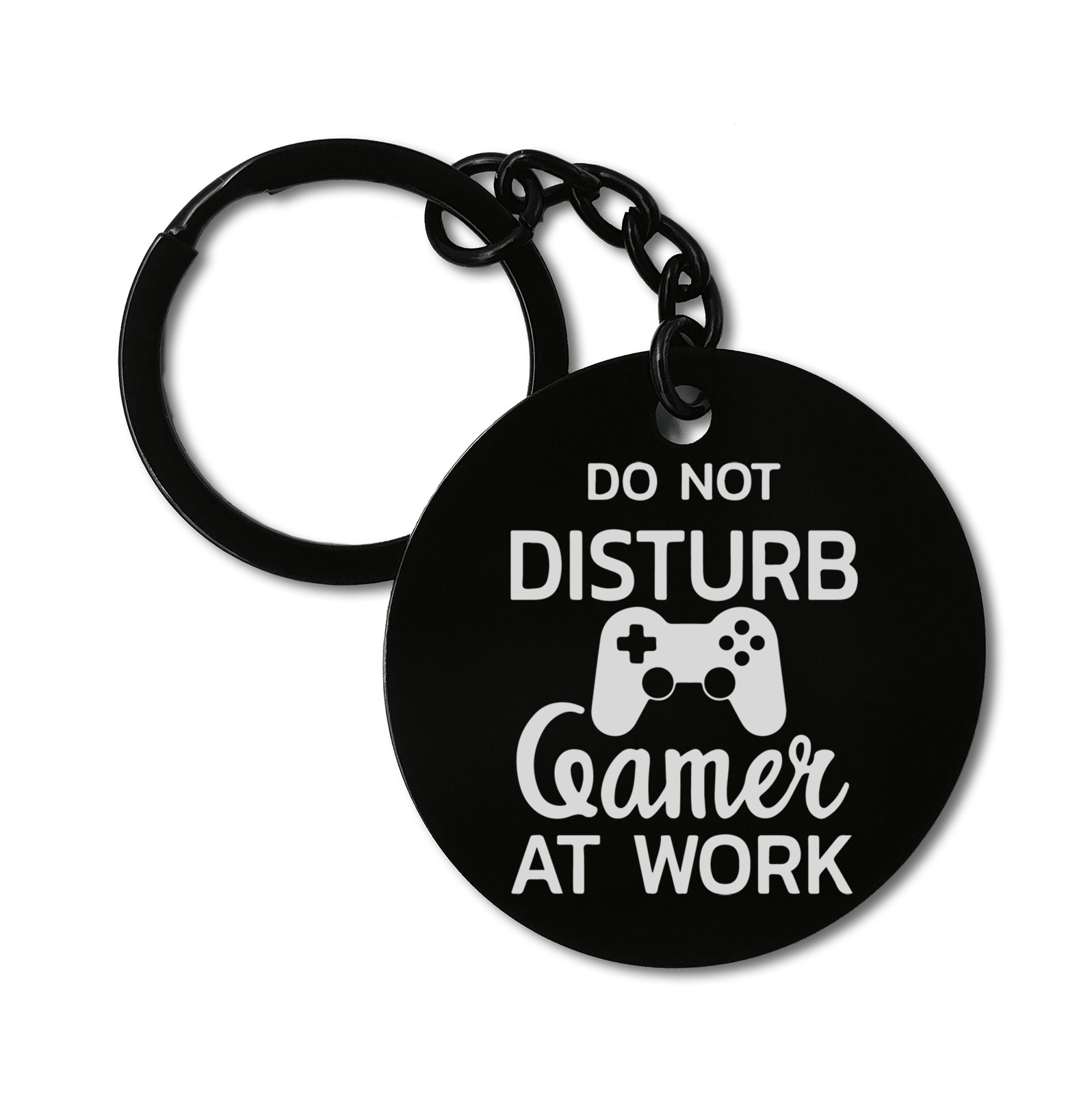 Do Not Disturb Gamer At Work Graviruotas metalinis pakabukas su pasirenkamu užkabinimu